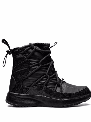 Tanjun High Rise "Black/Anthracite" sneakers, Nike Tanjun High Rise "Black/Anthracite" sneakers
Tanjun High Rise "Black/Anthracite" sneakers, Nike Tanjun High Rise "Black/Anthracite" sneakers