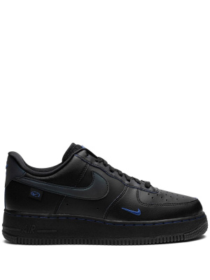 Air Force 1 Low '07 LX "Worldwide" sneakers, Nike Air Force 1 Low '07 LX "Worldwide" sneakers
Air Force 1 Low '07 LX "Worldwide" sneakers, Nike Air Force 1 Low '07 LX "Worldwide" sneakers