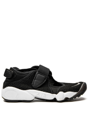 Air Rift Breathe "Black/Cool Grey/White" sneakers, Nike Air Rift Breathe "Black/Cool Grey/White" sneakers
Air Rift Breathe "Black/Cool Grey/White" sneakers, Nike Air Rift Breathe "Black/Cool Grey/White" sneakers