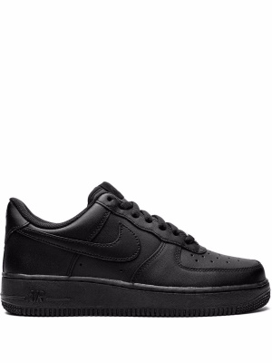 Air Force 1 Low '07 "Triple Black" sneakers, Nike Air Force 1 Low '07 "Triple Black" sneakers
Air Force 1 Low '07 "Triple Black" sneakers, Nike Air Force 1 Low '07 "Triple Black" sneakers