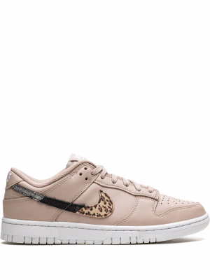 Dunk Low SE "Primal Pink" sneakers, Nike Dunk Low SE "Primal Pink" sneakers
Dunk Low SE "Primal Pink" sneakers, Nike Dunk Low SE "Primal Pink" sneakers