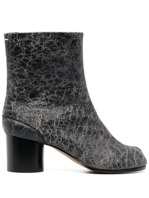 Cracked-effect 60mm Tabi boots, Maison Margiela Cracked-effect 60mm Tabi boots
Cracked-effect 60mm Tabi boots, Maison Margiela Cracked-effect 60mm Tabi boots