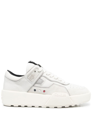 Logo-patch low-top leather sneakers, Moncler Logo-patch low-top leather sneakers
Logo-patch low-top leather sneakers, Moncler Logo-patch low-top leather sneakers