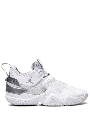 Westbrook One Take "White / Metallic Silver" sneakers, Jordan Westbrook One Take "White / Metallic Silver" sneakers
Westbrook One Take "White / Metallic Silver" sneakers, Jordan Westbrook One Take "White / Metallic Silver" sneakers