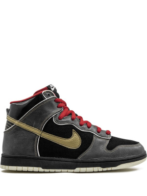 SB Dunk High Premium “Marshall Amp” sneakers, Nike SB Dunk High Premium “Marshall Amp” sneakers
SB Dunk High Premium “Marshall Amp” sneakers, Nike SB Dunk High Premium “Marshall Amp” sneakers