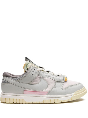 Dunk Low Remastered "Mint Foam" sneakers, Nike Dunk Low Remastered "Mint Foam" sneakers
Dunk Low Remastered "Mint Foam" sneakers, Nike Dunk Low Remastered "Mint Foam" sneakers