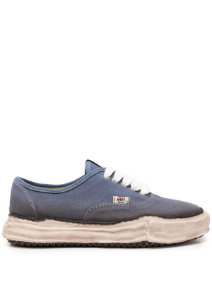 Baker distressed low-top sneakers, Maison Mihara Yasuhiro Baker distressed low-top sneakers
Baker distressed low-top sneakers, Maison Mihara Yasuhiro Baker distressed low-top sneakers