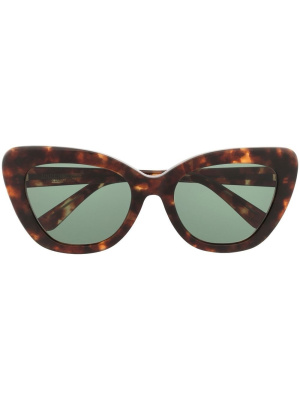 Tortoise-shell cat-eye sunglasses, Undercover Tortoise-shell cat-eye sunglasses
Tortoise-shell cat-eye sunglasses, Undercover Tortoise-shell cat-eye sunglasses