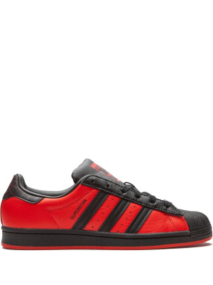 Superstar "Spider-Man: Miles Morales" sneakers, Adidas Superstar "Spider-Man: Miles Morales" sneakers
Superstar "Spider-Man: Miles Morales" sneakers, Adidas Superstar "Spider-Man: Miles Morales" sneakers