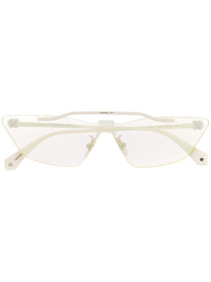 Metal Mask geometric frame sunglasses, Off-White Metal Mask geometric frame sunglasses
Metal Mask geometric frame sunglasses, Off-White Metal Mask geometric frame sunglasses