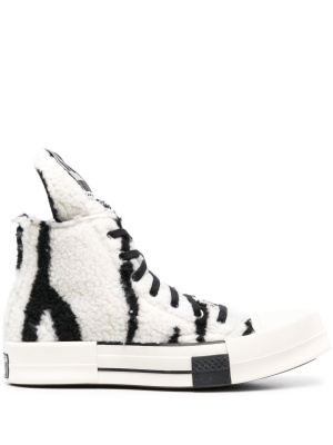 Square-toe shearling sneakers, Rick Owens DRKSHDW Square-toe shearling sneakers
Square-toe shearling sneakers, Rick Owens DRKSHDW Square-toe shearling sneakers