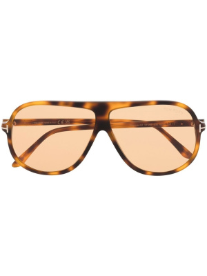 Tortoiseshell-effect sunglasses, TOM FORD Eyewear Tortoiseshell-effect sunglasses
Tortoiseshell-effect sunglasses, TOM FORD Eyewear Tortoiseshell-effect sunglasses