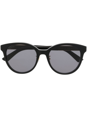 

Logo-plaque round-frame sunglasses, Gucci Eyewear Logo-plaque round-frame sunglasses