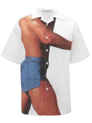 Photograph-print short-sleeve shirt, JW Anderson Photograph-print short-sleeve shirt
Photograph-print short-sleeve shirt, JW Anderson Photograph-print short-sleeve shirt