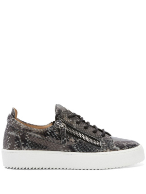 Gail snakeskin-effect sneakers, Giuseppe Zanotti Gail snakeskin-effect sneakers
Gail snakeskin-effect sneakers, Giuseppe Zanotti Gail snakeskin-effect sneakers