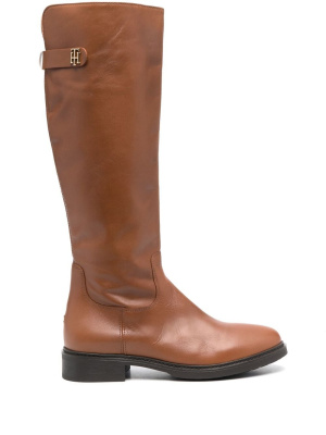 Calf-length leather riding boots, Tommy Hilfiger Calf-length leather riding boots
Calf-length leather riding boots, Tommy Hilfiger Calf-length leather riding boots