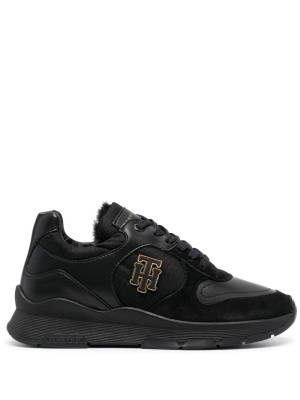 Warmlined logo-patch sneakers, Tommy Hilfiger Warmlined logo-patch sneakers
Warmlined logo-patch sneakers, Tommy Hilfiger Warmlined logo-patch sneakers
