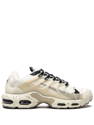 Terrascape Plus "Sail and Sea Glass" sneakers, Nike Terrascape Plus "Sail and Sea Glass" sneakers
Terrascape Plus "Sail and Sea Glass" sneakers, Nike Terrascape Plus "Sail and Sea Glass" sneakers
