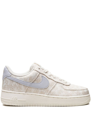Air Force 1 '07 SE JACQ "Multicolor/Football Grey/Sail" sneakers, Nike Air Force 1 '07 SE JACQ "Multicolor/Football Grey/Sail" sneakers
Air Force 1 '07 SE JACQ "Multicolor/Football Grey/Sail" sneakers, Nike Air Force 1 '07 SE JACQ "Multicolor/Football Grey/Sail" sneakers