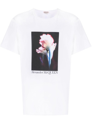 Solard floral-print cotton T-shirt, Alexander McQueen Solard floral-print cotton T-shirt
Solard floral-print cotton T-shirt, Alexander McQueen Solard floral-print cotton T-shirt