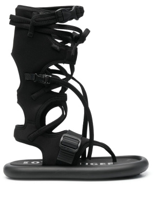 X Ottolinger buckle-strap gladiator sandals, Camper X Ottolinger buckle-strap gladiator sandals
X Ottolinger buckle-strap gladiator sandals, Camper X Ottolinger buckle-strap gladiator sandals