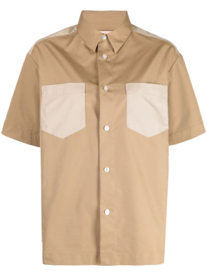 Contrasting panel-detail star-patch shirt, BAPY BY *A BATHING APE® Contrasting panel-detail star-patch shirt
Contrasting panel-detail star-patch shirt, BAPY BY *A BATHING APE® Contrasting panel-detail star-patch shirt