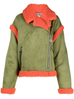 Contrasting-fleece suede jacket, MOSCHINO JEANS Contrasting-fleece suede jacket
Contrasting-fleece suede jacket, MOSCHINO JEANS Contrasting-fleece suede jacket