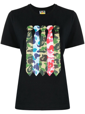 Camo Neck Tie graphic-print T-shirt, A BATHING APE® Camo Neck Tie graphic-print T-shirt
Camo Neck Tie graphic-print T-shirt, A BATHING APE® Camo Neck Tie graphic-print T-shirt