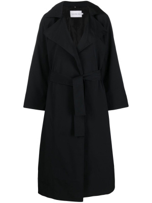 Oversized-cut tied-waist coat, Calvin Klein Jeans Oversized-cut tied-waist coat
Oversized-cut tied-waist coat, Calvin Klein Jeans Oversized-cut tied-waist coat
