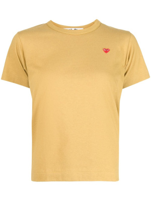 Heart-detail short-sleeved T-shirt, Comme Des Garçons Play Heart-detail short-sleeved T-shirt
Heart-detail short-sleeved T-shirt, Comme Des Garçons Play Heart-detail short-sleeved T-shirt