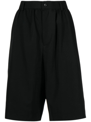Knee-length tailored shorts, Comme Des Garçons Girl Knee-length tailored shorts
Knee-length tailored shorts, Comme Des Garçons Girl Knee-length tailored shorts