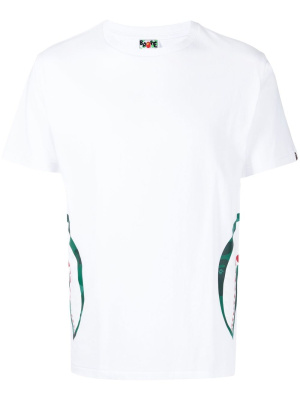 Shark camouflage-print short-sleeve T-shirt, A BATHING APE® Shark camouflage-print short-sleeve T-shirt
Shark camouflage-print short-sleeve T-shirt, A BATHING APE® Shark camouflage-print short-sleeve T-shirt