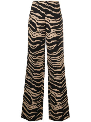 High-waisted contrasting colour trousers, Stella McCartney High-waisted contrasting colour trousers
High-waisted contrasting colour trousers, Stella McCartney High-waisted contrasting colour trousers