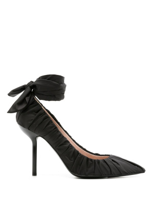 110mm wraparound-style pumps, Emporio Armani 110mm wraparound-style pumps
110mm wraparound-style pumps, Emporio Armani 110mm wraparound-style pumps