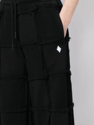 Inside-out frayed drawstring trousers, Marcelo Burlon County of Milan Inside-out frayed drawstring trousers
Inside-out frayed drawstring trousers, Marcelo Burlon County of Milan Inside-out frayed drawstring trousers