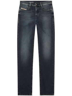 2020 D-Viker low-rise straight-leg jeans, Diesel 2020 D-Viker low-rise straight-leg jeans
2020 D-Viker low-rise straight-leg jeans, Diesel 2020 D-Viker low-rise straight-leg jeans