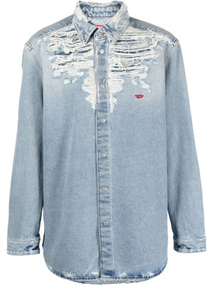 Embroidered-logo distressed denim shirt, Diesel Embroidered-logo distressed denim shirt
Embroidered-logo distressed denim shirt, Diesel Embroidered-logo distressed denim shirt