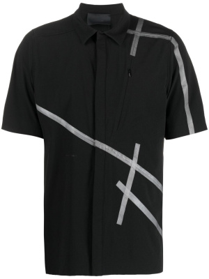 Striped-detail short-sleeve shirt, HELIOT EMIL Striped-detail short-sleeve shirt
Striped-detail short-sleeve shirt, HELIOT EMIL Striped-detail short-sleeve shirt