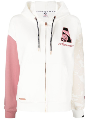 Embroidered-logo drawstring hoodie, AAPE BY *A BATHING APE® Embroidered-logo drawstring hoodie
Embroidered-logo drawstring hoodie, AAPE BY *A BATHING APE® Embroidered-logo drawstring hoodie