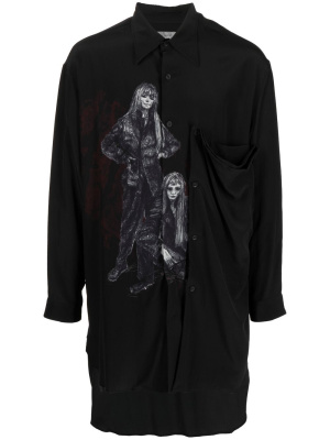 Graphic-print button-down shirt, Yohji Yamamoto Graphic-print button-down shirt
Graphic-print button-down shirt, Yohji Yamamoto Graphic-print button-down shirt