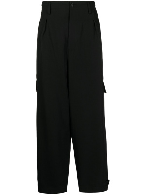 Tailored-cut straight trousers, Yohji Yamamoto Tailored-cut straight trousers
Tailored-cut straight trousers, Yohji Yamamoto Tailored-cut straight trousers