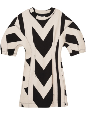 Monogram-print puff-sleeve T-shirt dress, Marc Jacobs Monogram-print puff-sleeve T-shirt dress
Monogram-print puff-sleeve T-shirt dress, Marc Jacobs Monogram-print puff-sleeve T-shirt dress