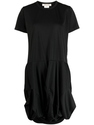 Short-sleeve asymmetric T-shirt, Comme Des Garçons Short-sleeve asymmetric T-shirt
Short-sleeve asymmetric T-shirt, Comme Des Garçons Short-sleeve asymmetric T-shirt