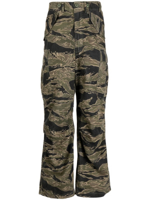 Camouflage-print loose-fit trousers, Maharishi Camouflage-print loose-fit trousers
Camouflage-print loose-fit trousers, Maharishi Camouflage-print loose-fit trousers