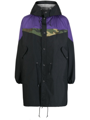Colour-block panel hooded coat, Junya Watanabe MAN Colour-block panel hooded coat
Colour-block panel hooded coat, Junya Watanabe MAN Colour-block panel hooded coat