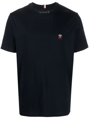 Embroidered-logo cotton T-shirt, Tommy Hilfiger Embroidered-logo cotton T-shirt
Embroidered-logo cotton T-shirt, Tommy Hilfiger Embroidered-logo cotton T-shirt