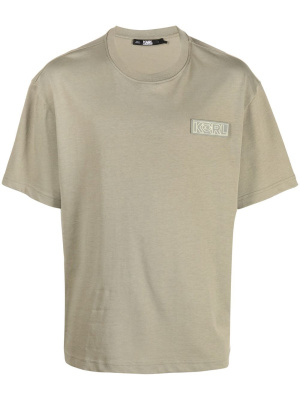 Ikonik 2.0 short-sleeved T-shirt, Karl Lagerfeld Ikonik 2.0 short-sleeved T-shirt
Ikonik 2.0 short-sleeved T-shirt, Karl Lagerfeld Ikonik 2.0 short-sleeved T-shirt
