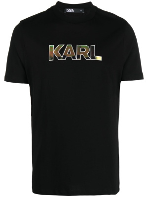 Logo-print short-sleeved T-shirt, Karl Lagerfeld Logo-print short-sleeved T-shirt
Logo-print short-sleeved T-shirt, Karl Lagerfeld Logo-print short-sleeved T-shirt