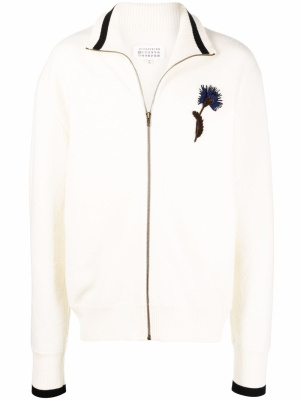 Floral embroidered zipped cardigan, Maison Margiela Floral embroidered zipped cardigan
Floral embroidered zipped cardigan, Maison Margiela Floral embroidered zipped cardigan