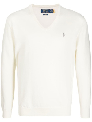 Logo-embroidered V-neck cotton jumper, Polo Ralph Lauren Logo-embroidered V-neck cotton jumper
Logo-embroidered V-neck cotton jumper, Polo Ralph Lauren Logo-embroidered V-neck cotton jumper